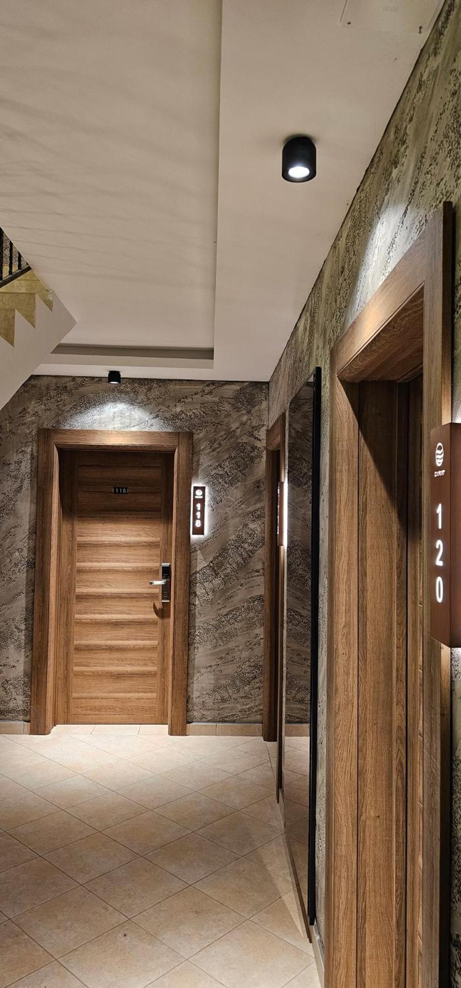 Hotel Comfort & Villas Donji Stoj Extérieur photo