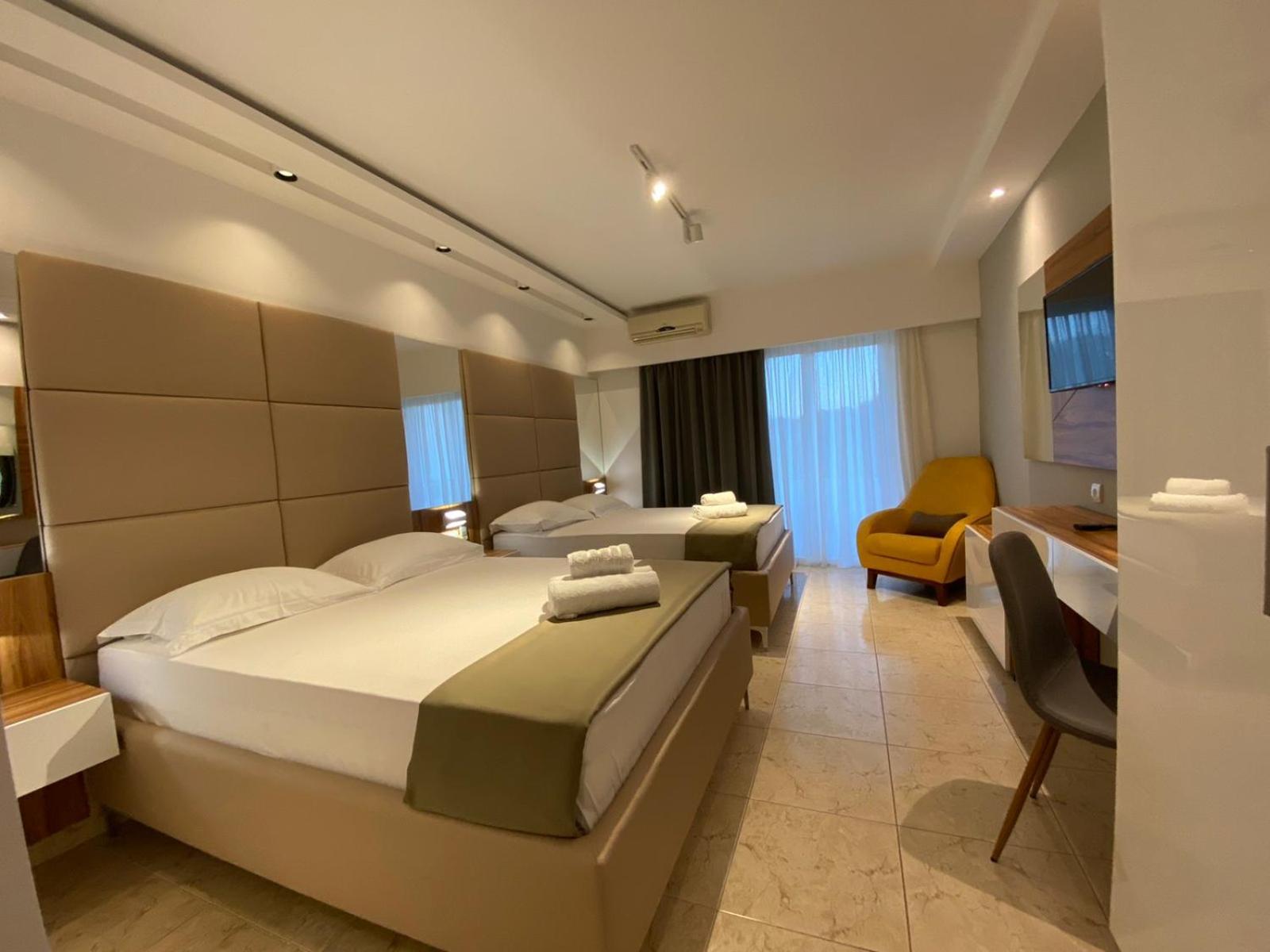 Hotel Comfort & Villas Donji Stoj Extérieur photo