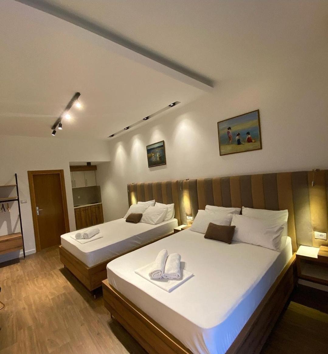Hotel Comfort & Villas Donji Stoj Extérieur photo