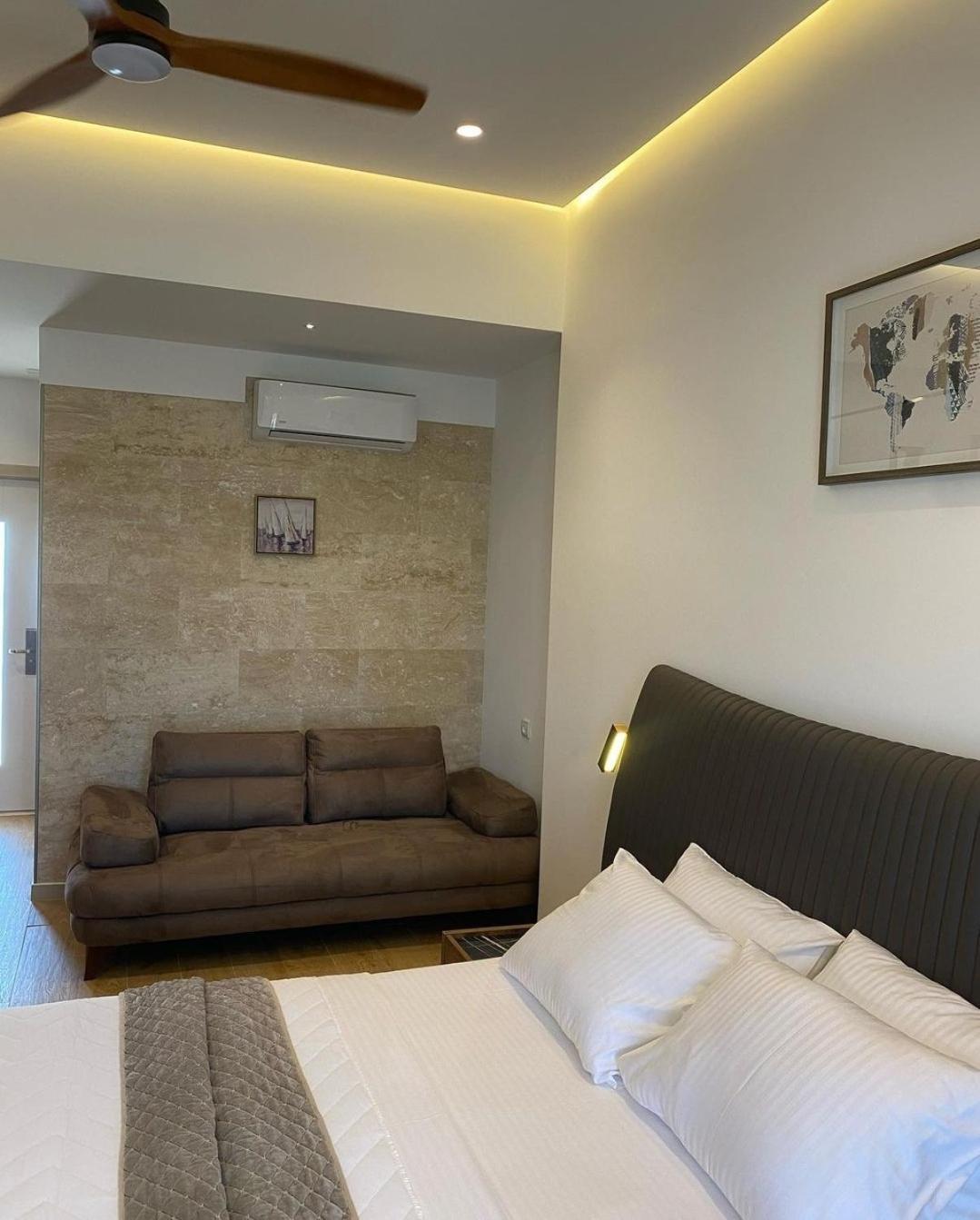 Hotel Comfort & Villas Donji Stoj Extérieur photo